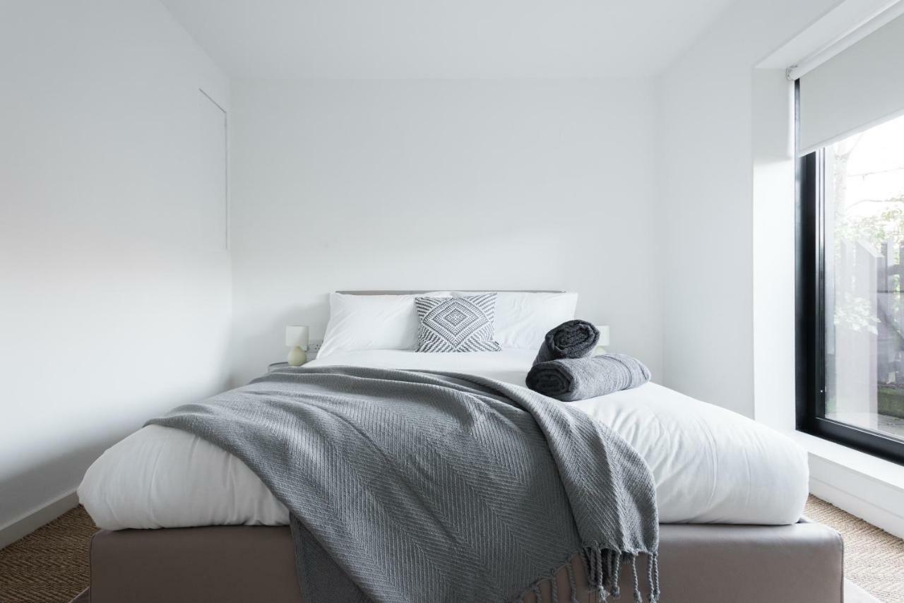 The Cliffside Loft - Distinctly Modern 3 Bdr Riverside Home Bath Kültér fotó
